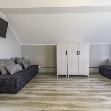 Frajda - 6-osobowe - Salon I Dwie Sypialnie Oraz Studia 4-osobowe - Z Aneksem Kuchennym Rewal