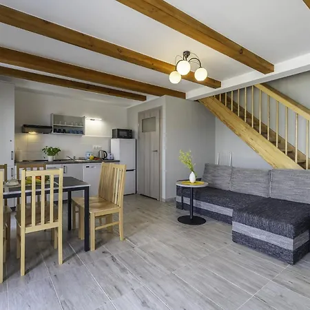 Apartmán Frajda - 6-osobowe - Salon I Dwie Sypialnie Oraz Studia 4-osobowe - Z Aneksem Kuchennym *