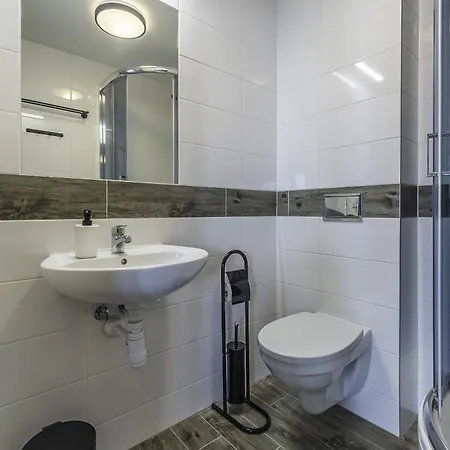 Frajda - 6-osobowe - Salon I Dwie Sypialnie Oraz Studia 4-osobowe - Z Aneksem Kuchennym Apartmán Rewal