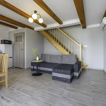 Apartmán Frajda - 6-osobowe - Salon I Dwie Sypialnie Oraz Studia 4-osobowe - Z Aneksem Kuchennym Rewal